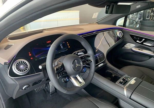 Mercedes-Benz EQE cena 388000 przebieg: 7937, rok produkcji 2022 z Pasym małe 92